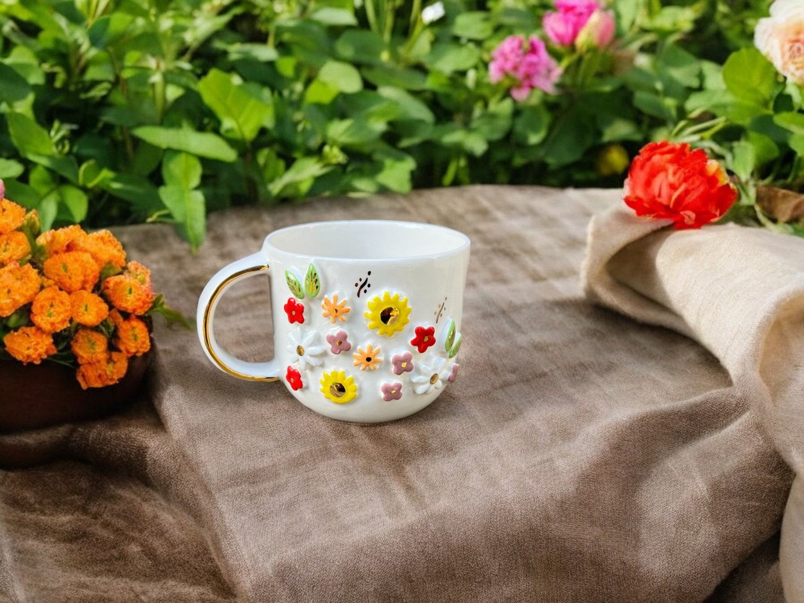 Exquisite Ceramic Mug with Custom Wood Slice Item Box A Timeless Treasure for Coffee and Tea Aficionados - Image 2