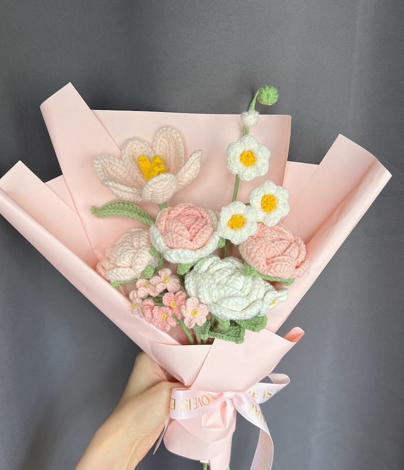 Exquisite Crochet Rose Bouquets Handmade Floral Masterpieces for Unforgettable Occasions