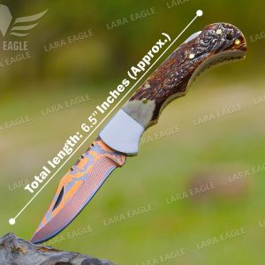 Exquisite Damascus Steel Pocket Knife A Timeless Item for Special Occasions