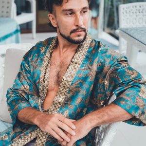 Exquisite Emerald Silk Kimono Embrace Bohemian Elegance