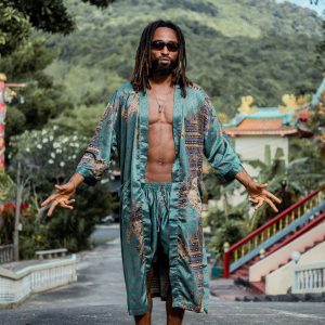 Exquisite Emerald Silk Kimono Embrace Bohemian Elegance