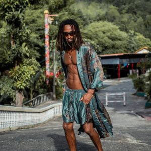 Exquisite Emerald Silk Kimono Embrace Bohemian Elegance