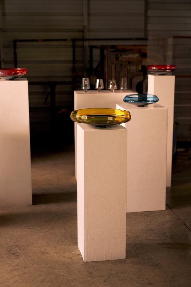 Exquisite Hand Blown Incalmo Glass Bowl A Symphony of Topaz Gold and Grey