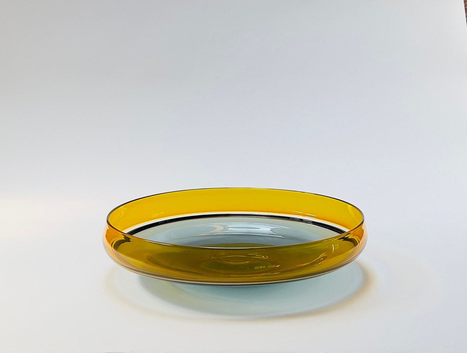 Exquisite Hand Blown Incalmo Glass Bowl A Symphony of Topaz Gold and Grey - Image 2