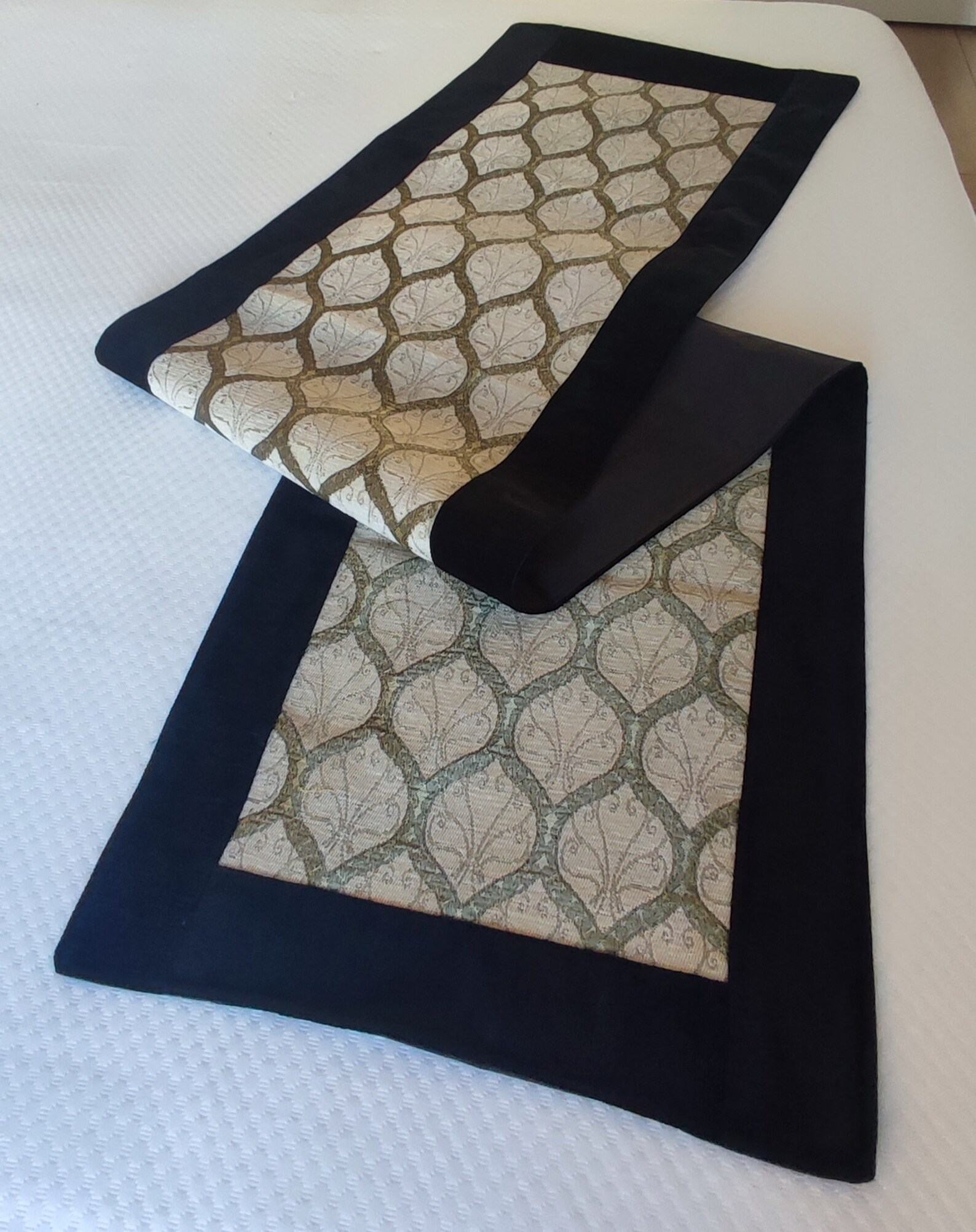 Exquisite Handmade Bed Runner Adorn Your Bedroom with Modern Beige Elegance - Image 5