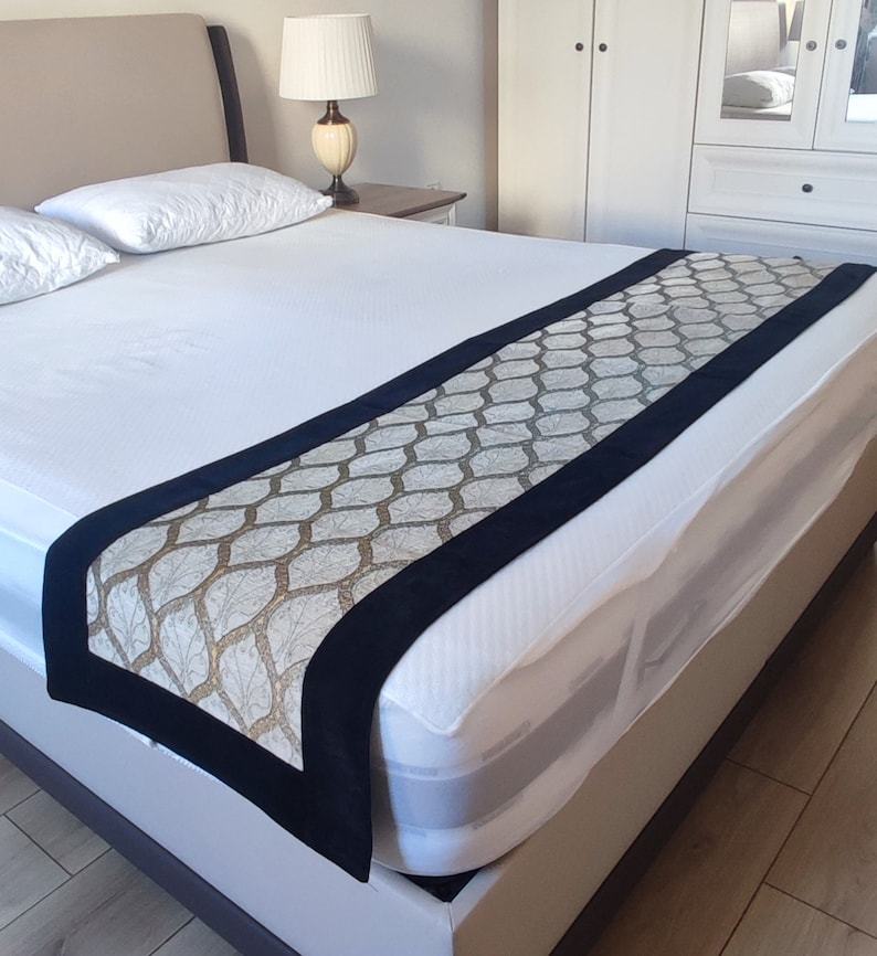 Exquisite Handmade Bed Runner Adorn Your Bedroom with Modern Beige Elegance
