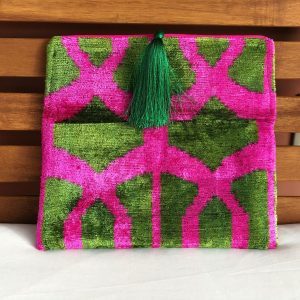 Exquisite Ikat Velvet Clutch A Symphony of Colors for Evening Elegance