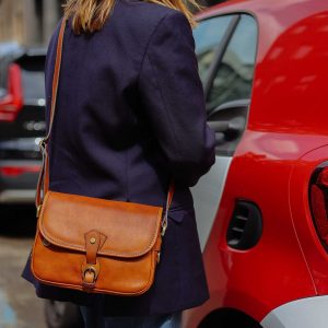 Exquisite Italian Leather Crossbody Handcrafted Elegance for the Modern Woman