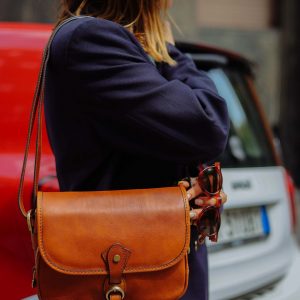 Exquisite Italian Leather Crossbody Handcrafted Elegance for the Modern Woman