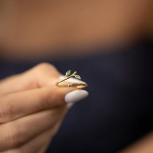 Exquisite Ivy Ring A Timeless Treasure for Her
