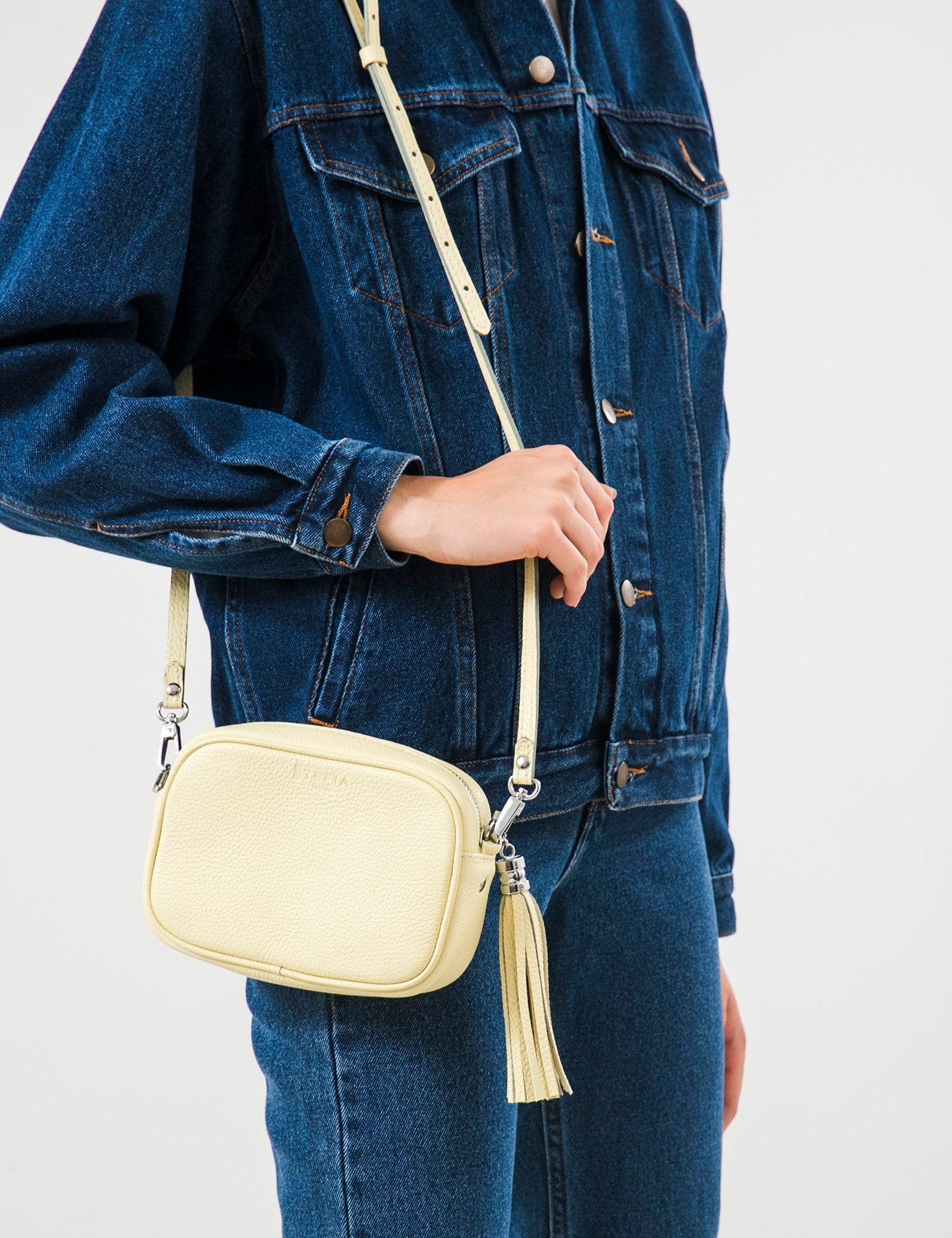 Exquisite Leather Crossbody Bag A Timeless Valentine’s Day Item for Her - Image 6