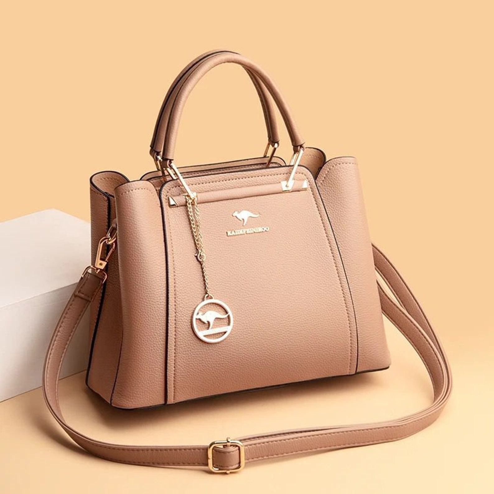 Exquisite Leather Handbag Elevate Your Style with Timeless Elegance