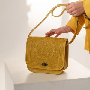 Exquisite Leather Shoulder Bag A Timeless Masterpiece for the Modern Woman