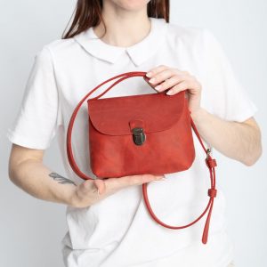 Exquisite Mini Leather Crossbody Bag A Timeless Accessory for the Modern Woman