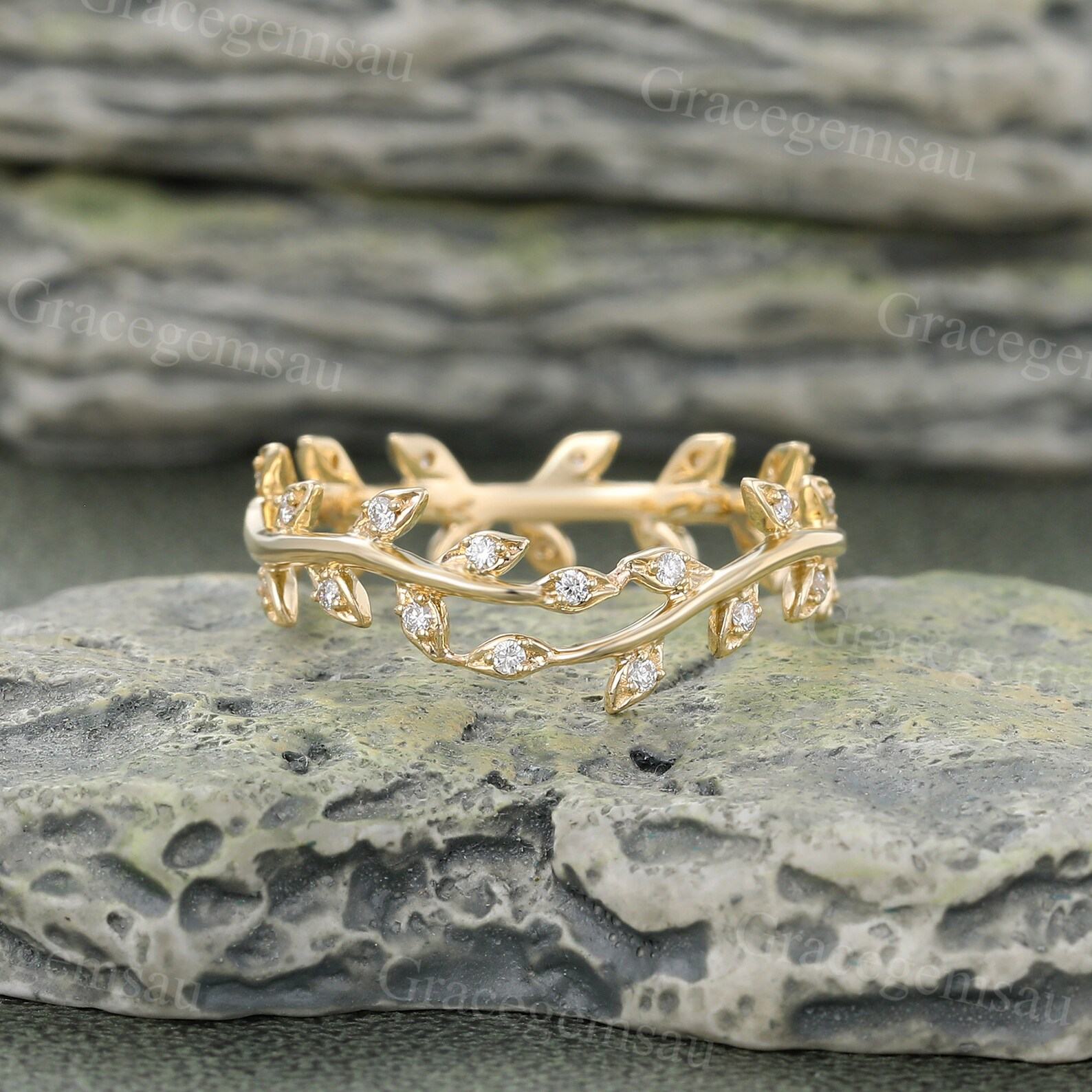 Exquisite Moissanite Eternity Band A Shimmering Symbol of Love and Commitment