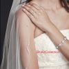 Exquisite Scallop Edge Beaded Wedding Veil A Symphony of Elegance for Your Special Day