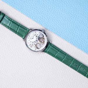 Exquisitely Engraved Automatic Timepiece A Timeless Masterpiece for Unforgettable Moments