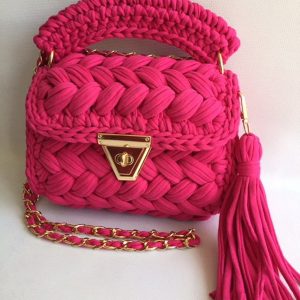 Exquisitely Handcrafted Beige Shoulder Bag A Tapestry of Woven Elegance