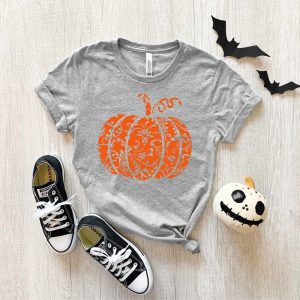 Festive Floral Pumpkin Shirt Enchanting Autumn Blooms for Halloween and Fall