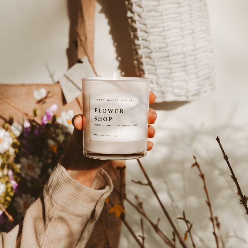 Floral Haven Indulge in 50 Hours of Aromatic Bliss with Our Soy Candle