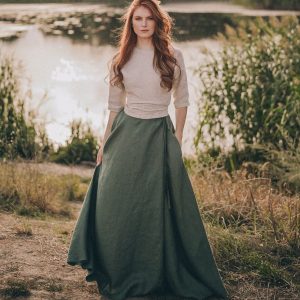 Flowy Linen Maxi Skirt Boho Chic in Plus Sizes