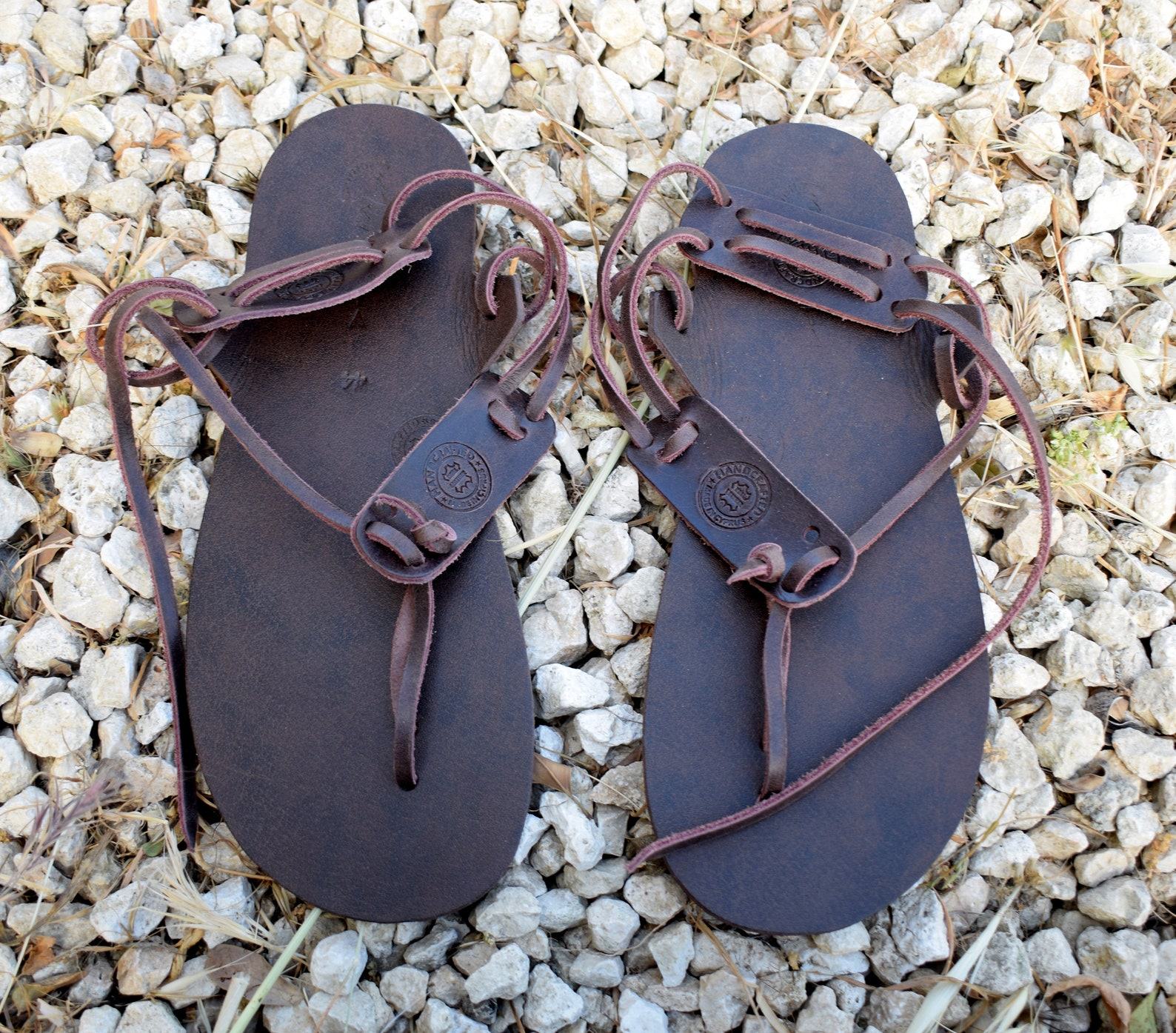 Genuine Leather Barefoot Huarache Sandals Experience Freedom and Comfort - Image 6