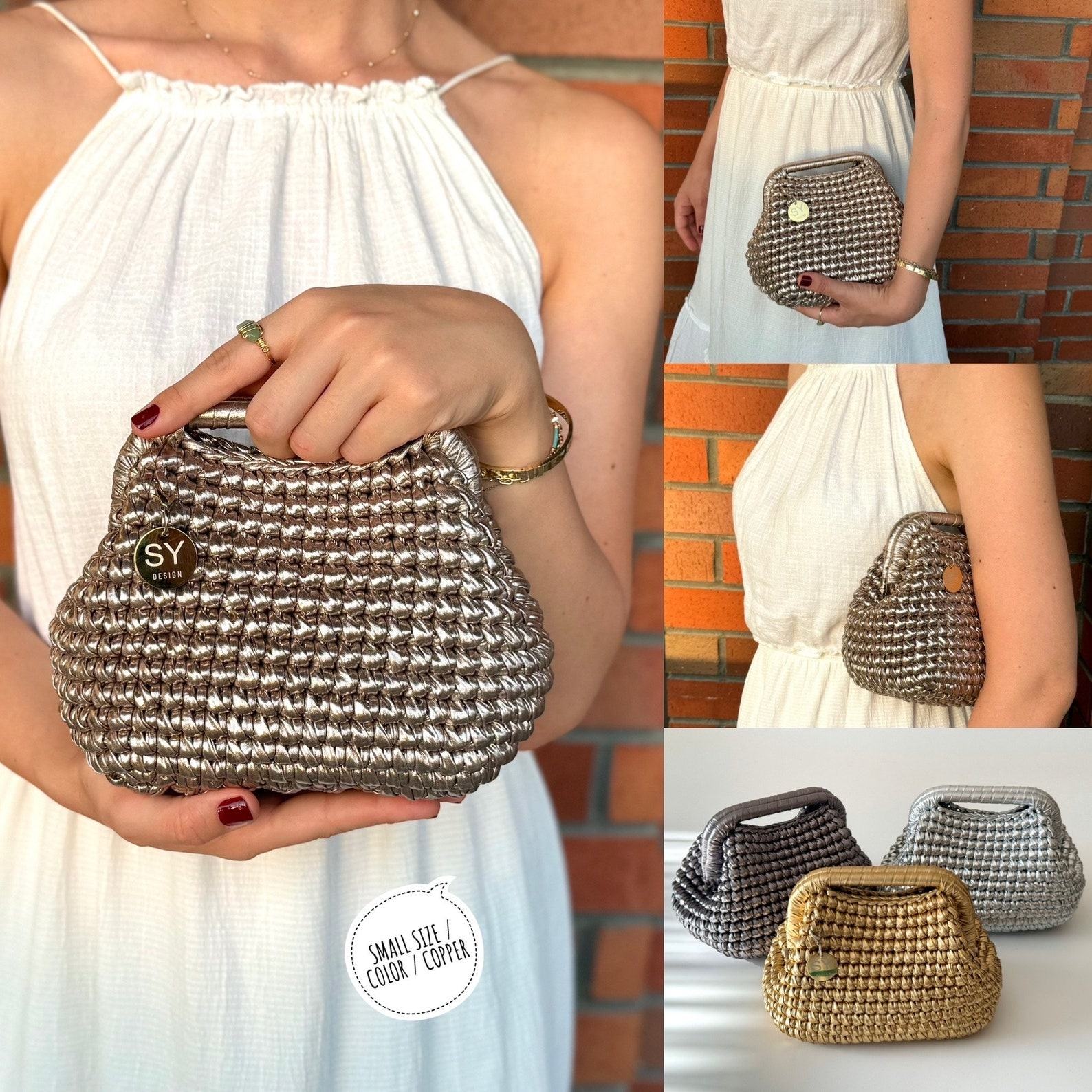 Gilded Glamour Woven Metallic Raffia Clutch for Enchanting Evenings