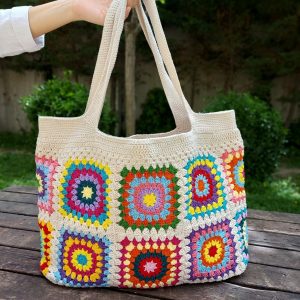 Granny Square Crochet Bag A Boho Patchwork Masterpiece for Beach Days and Beyond