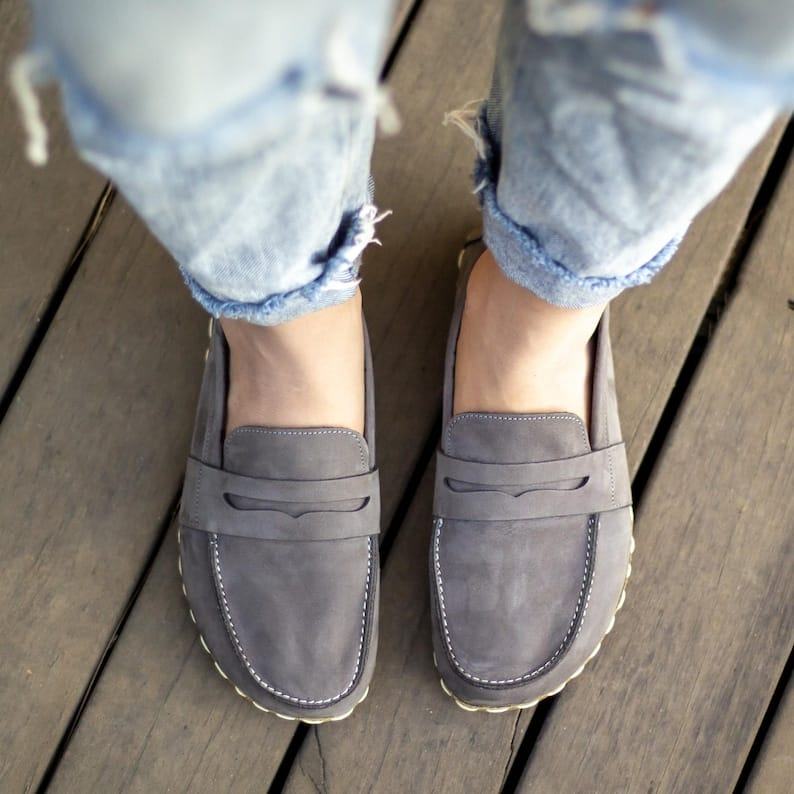 Gray Nubuck Leather Grounding Shoes – Women’s Barefoot Earthing Comfort