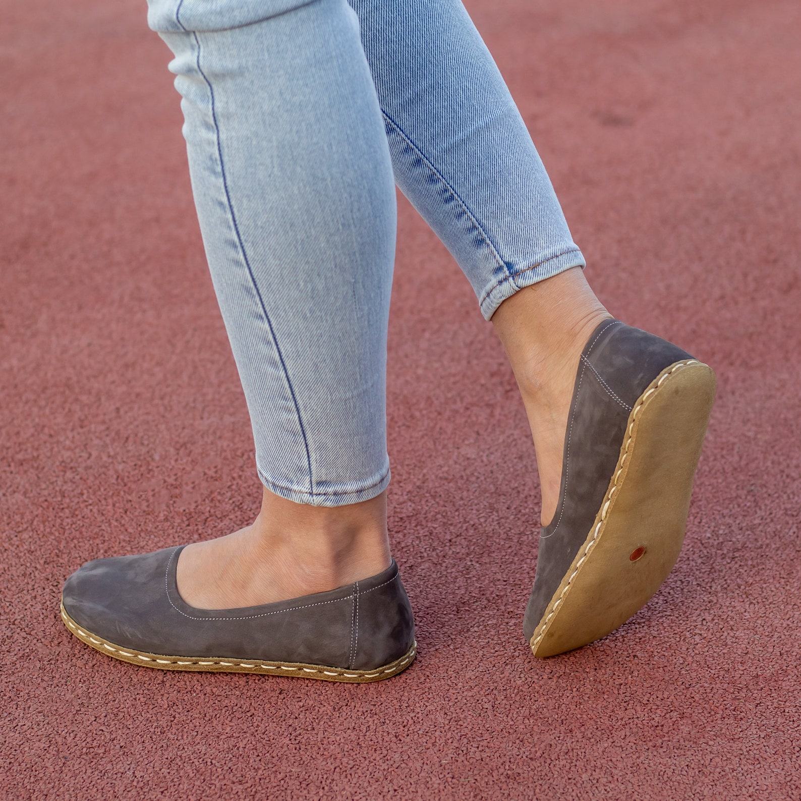 Ground Yourself with Nature’s Embrace Earthing Shoes for Women