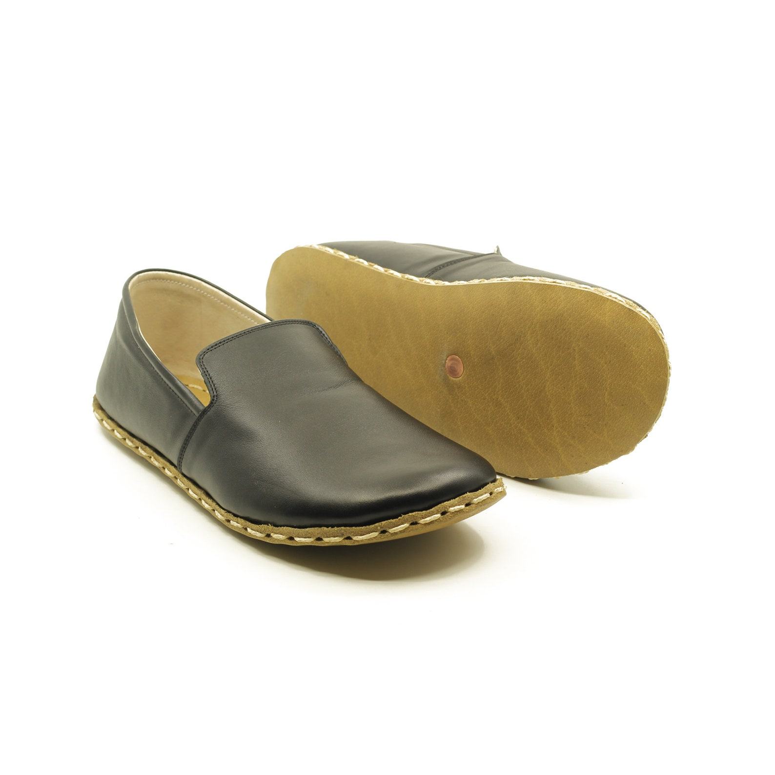 Grounding Minimalist Handmade Flat Shoes Experience the Earth’s Energy in Black Leather