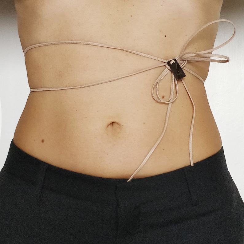 GUCCI by Tom Ford Fw 1999 Leather Belt with Steel Logo Plate, Made in Italy