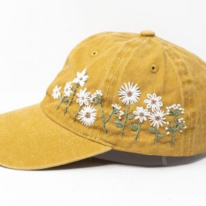 Hand-Embroidered Daisy Baseball Cap Mustard Yellow Floral Essence for Unforgettable Style