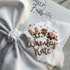 Hand Embroidered Name Bow A Personalized Touch for Special Occasions