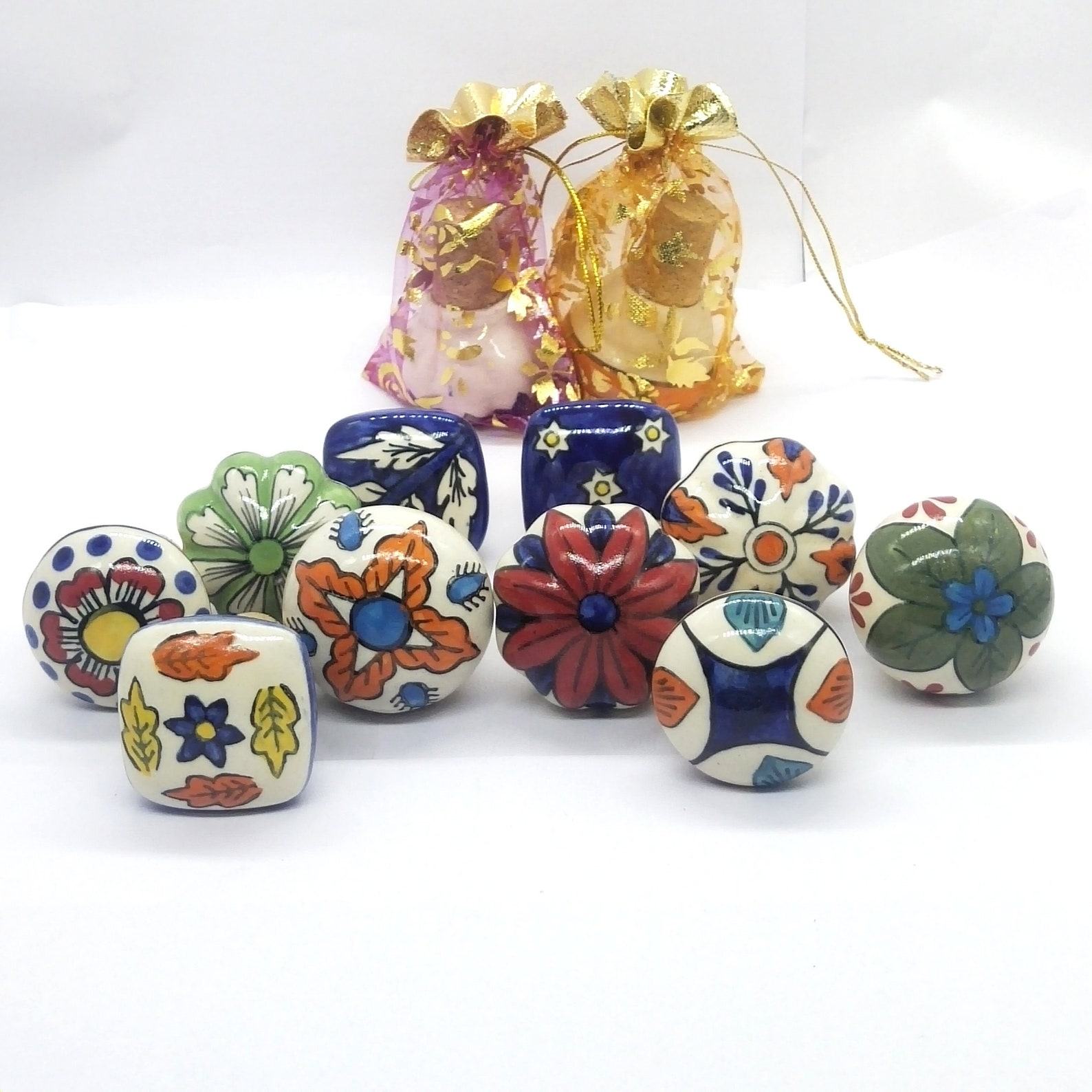 Handcrafted Ceramic Wine Bottle Stoppers A Touch of Art for Your Bottles