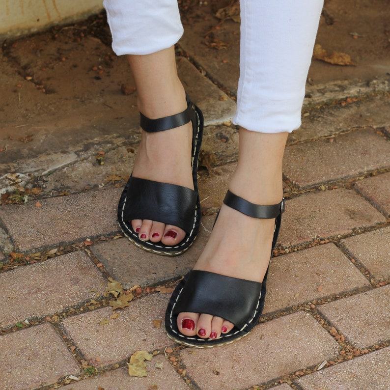 Handmade Black Leather Huarache Sandals – Women’s Open Toe Barefoot Style