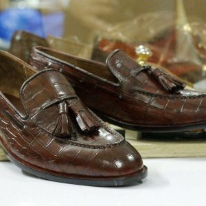Handmade Brown Alligator Texture Leather Loafers – Exotic Slip-Ons for Men