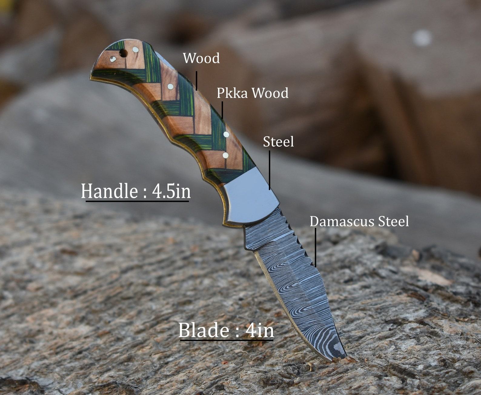 Handmade Damascus Pocket Knife A Timeless Item for Special Occasions - Image 4