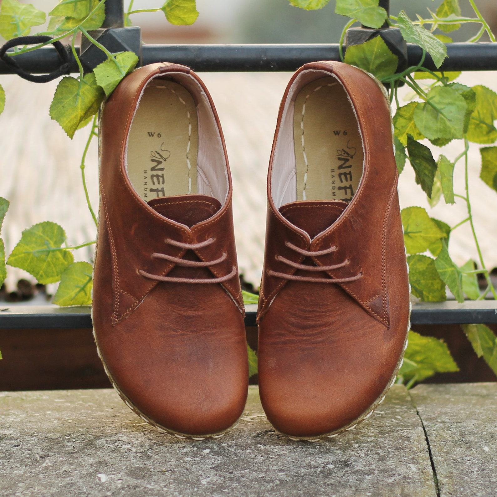Handmade Earthing Oxford Grounding Wider All Leather Shoes with Copper Rivets in Crazy Brown