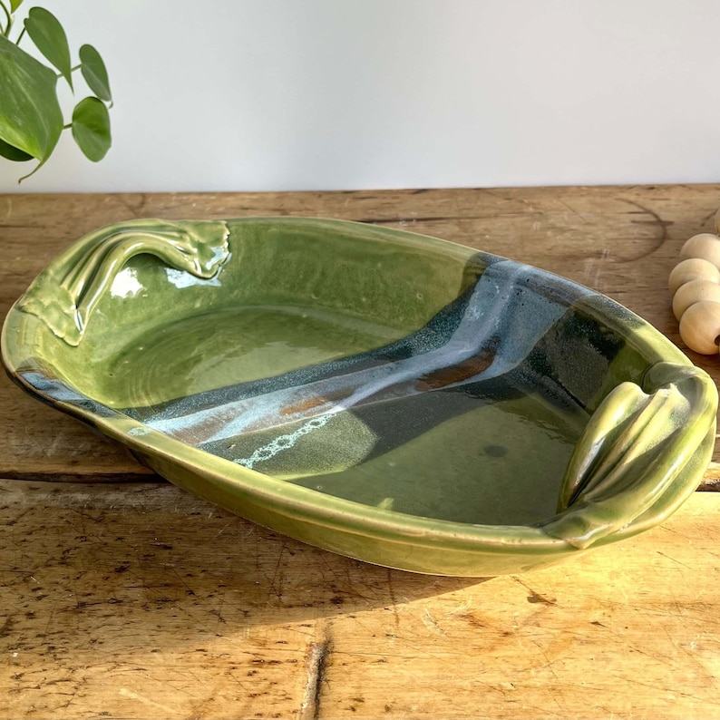 Handmade Green Ceramic Party Platter A Versatile Addition to Your Home and Gatherings