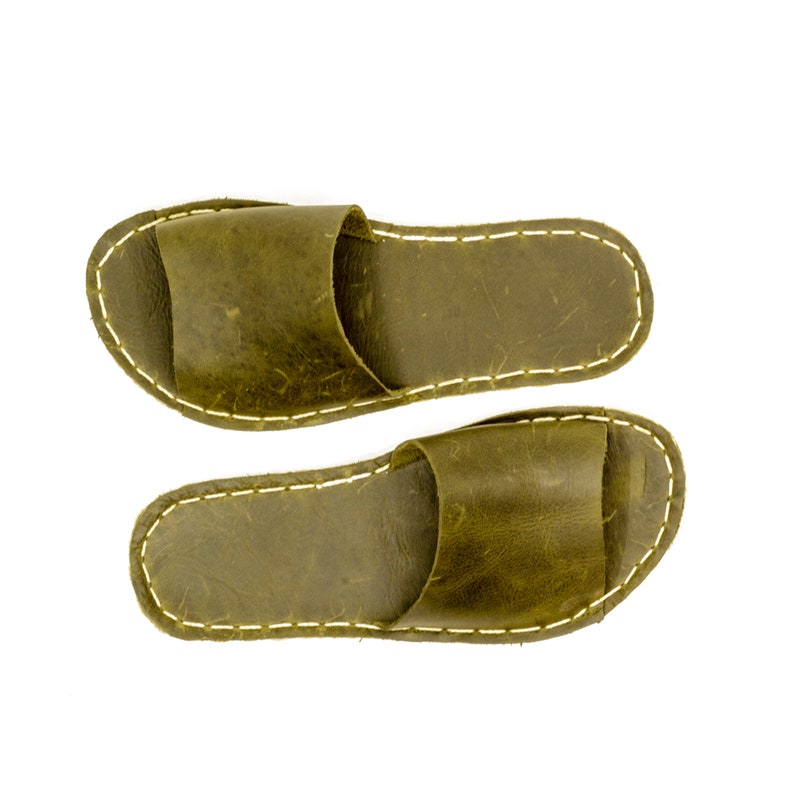 Handmade Green Leather Sandals for Men – Barefoot Style Tape Slippers