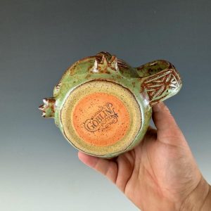 Handmade Masterpiece Elevate Your Daily Brew with Our Unique Pottery Mug