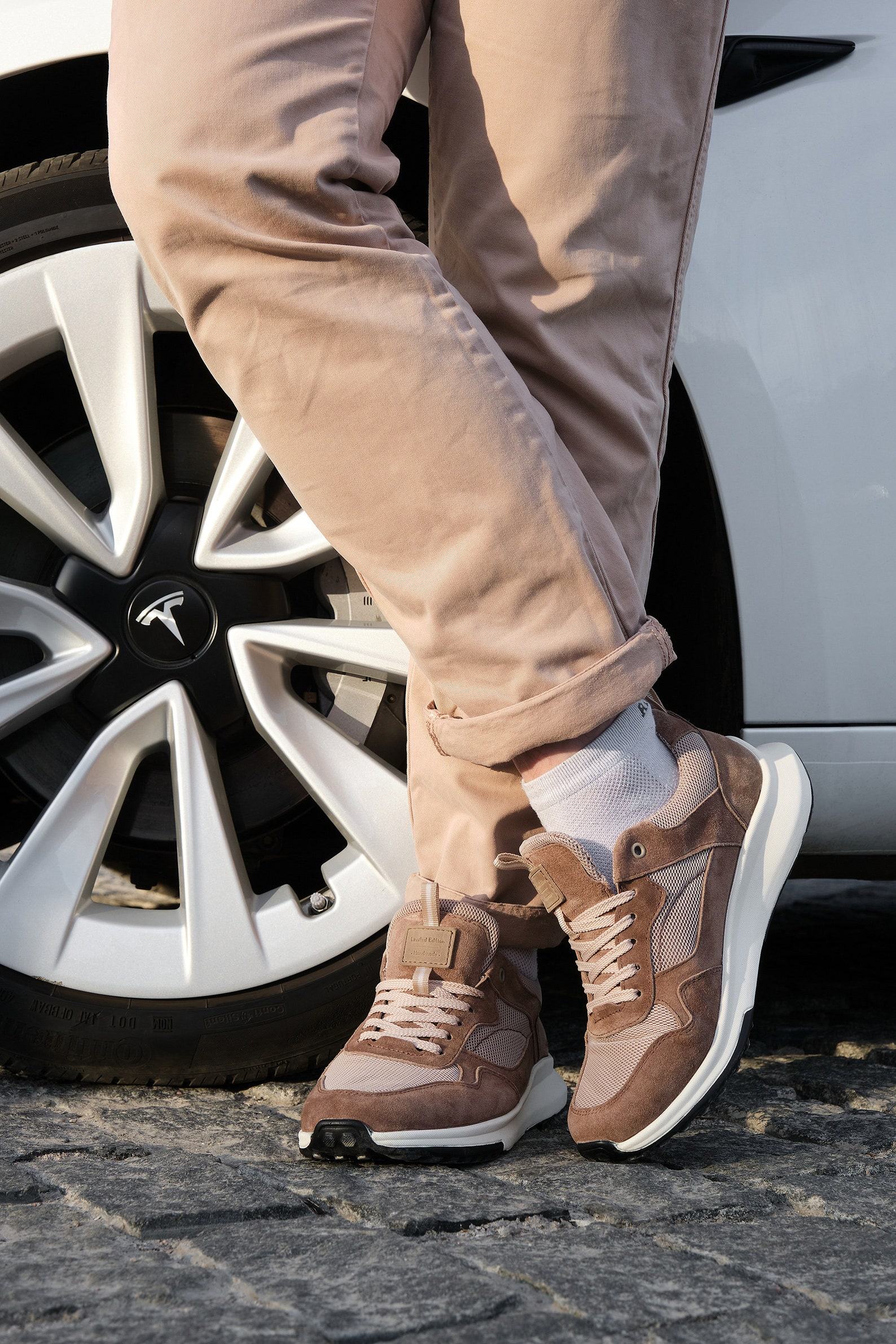 Handmade Men’s Leather Sneakers Comfort and Style in Every Step - Image 2