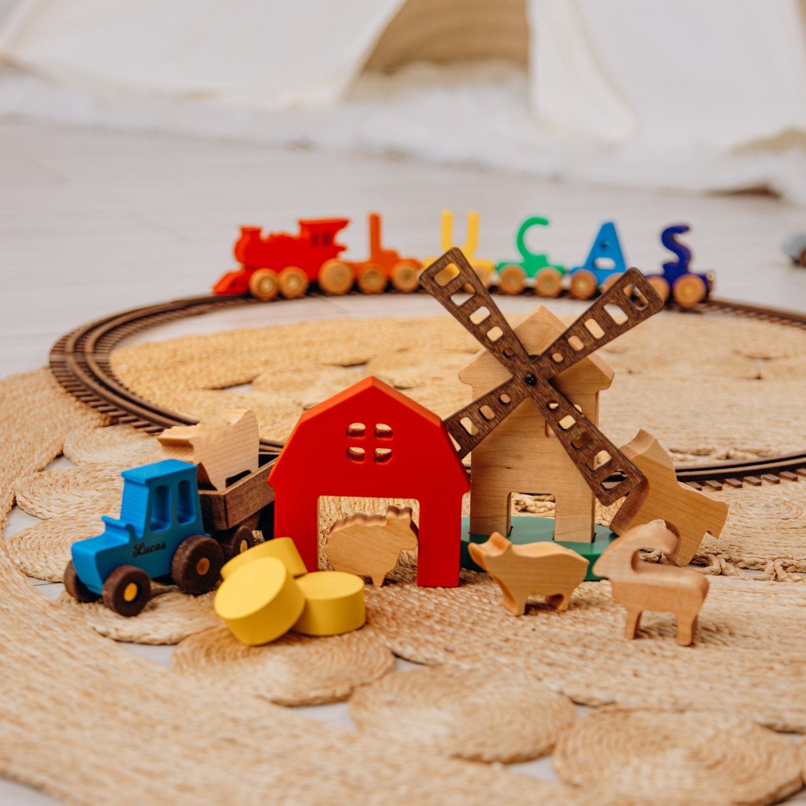 Handmade Wooden Woodland Animal & Car Toy Set – Montessori Present for 2 Year Olds