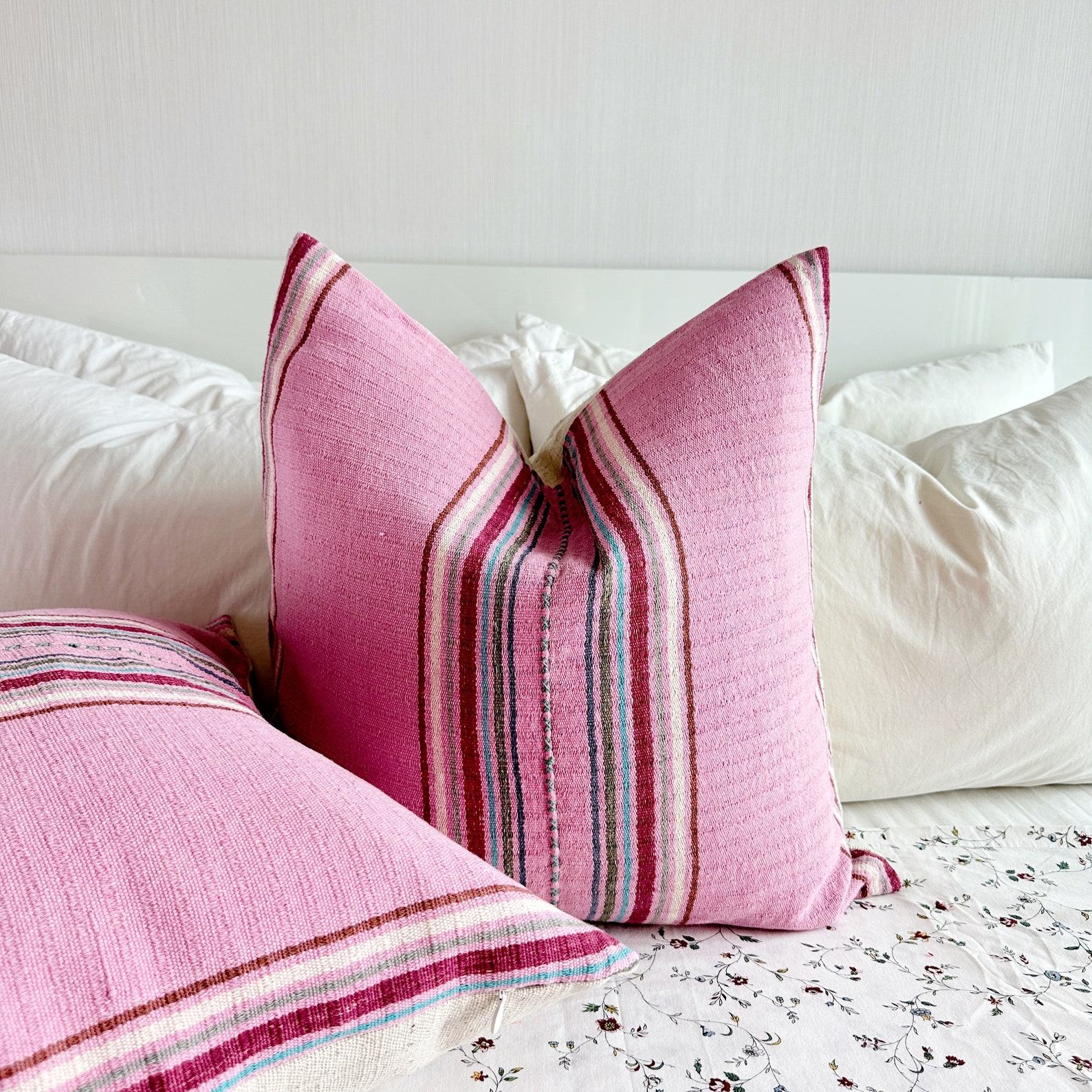 Handwoven Haven 20″ Square Cotton Pillow Cover for Modern Bohemian Charm