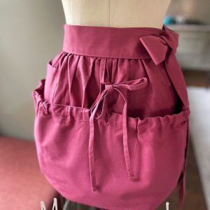 Harvesting and Gardening Apron Your Essential Companion for Outdoor Adventures