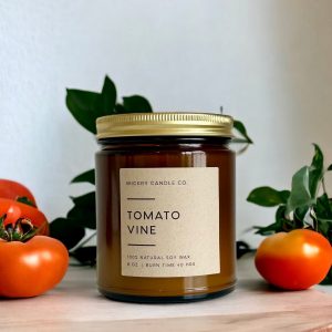 Heirloom Tomato Leaf Soy Candle A Garden-Fresh Delight for Nature Lovers