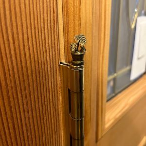 Hinge Head Plant Trio A Unique and Eye-Catching Addition to Your Home Decor