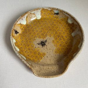 Honey Haven The Buzz-Worthy Spoon Rest with Drippy Honey and Bees