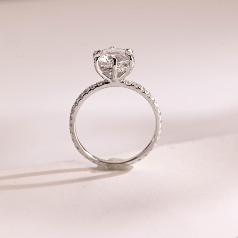 IGI Certified Round Cut Lab Grown Diamond Engagement Ring with Solid Gold D/VS1 Diamond Eternity Band